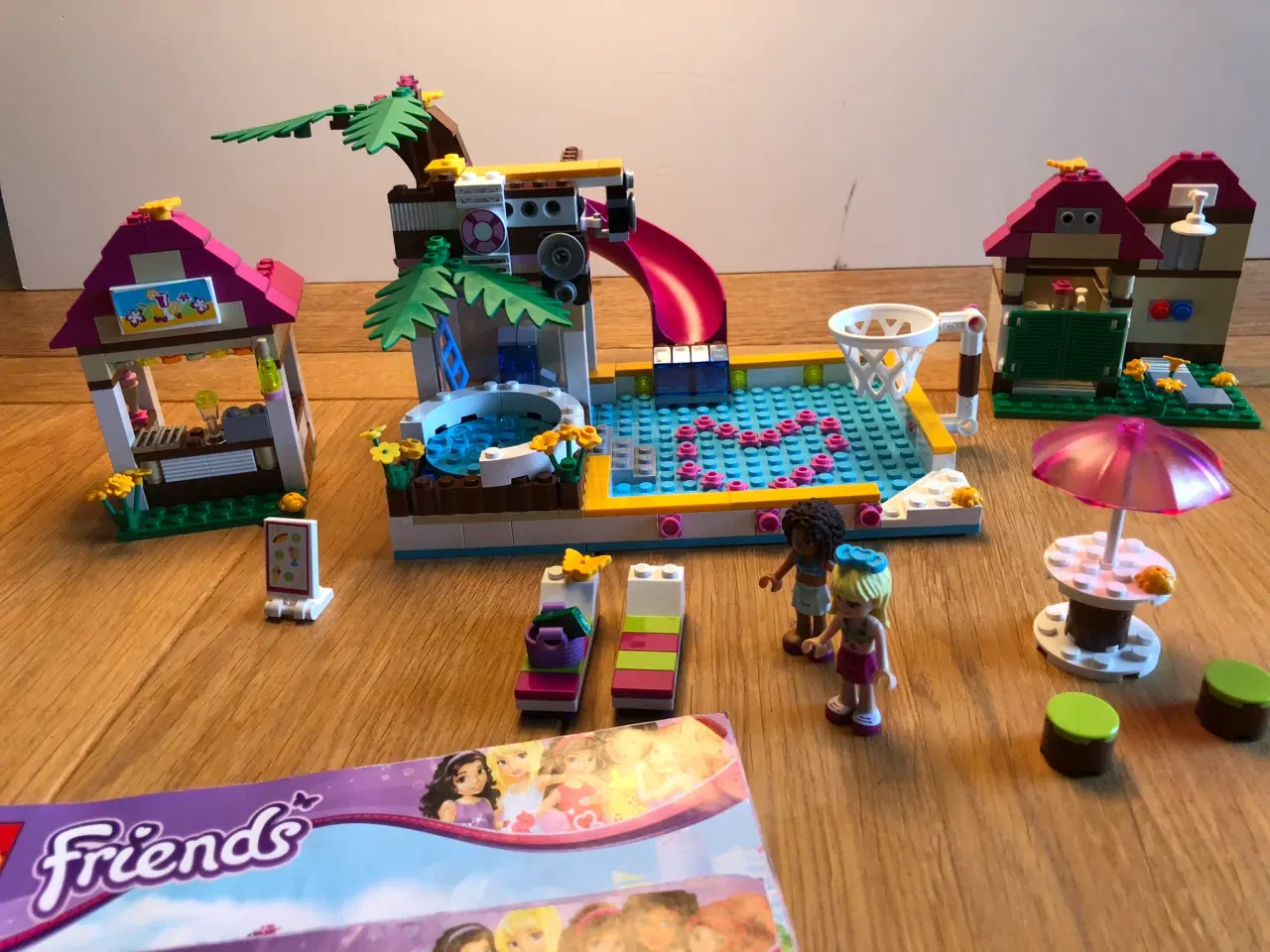 Billede 1 - Lego Friends svømmebad model 41008