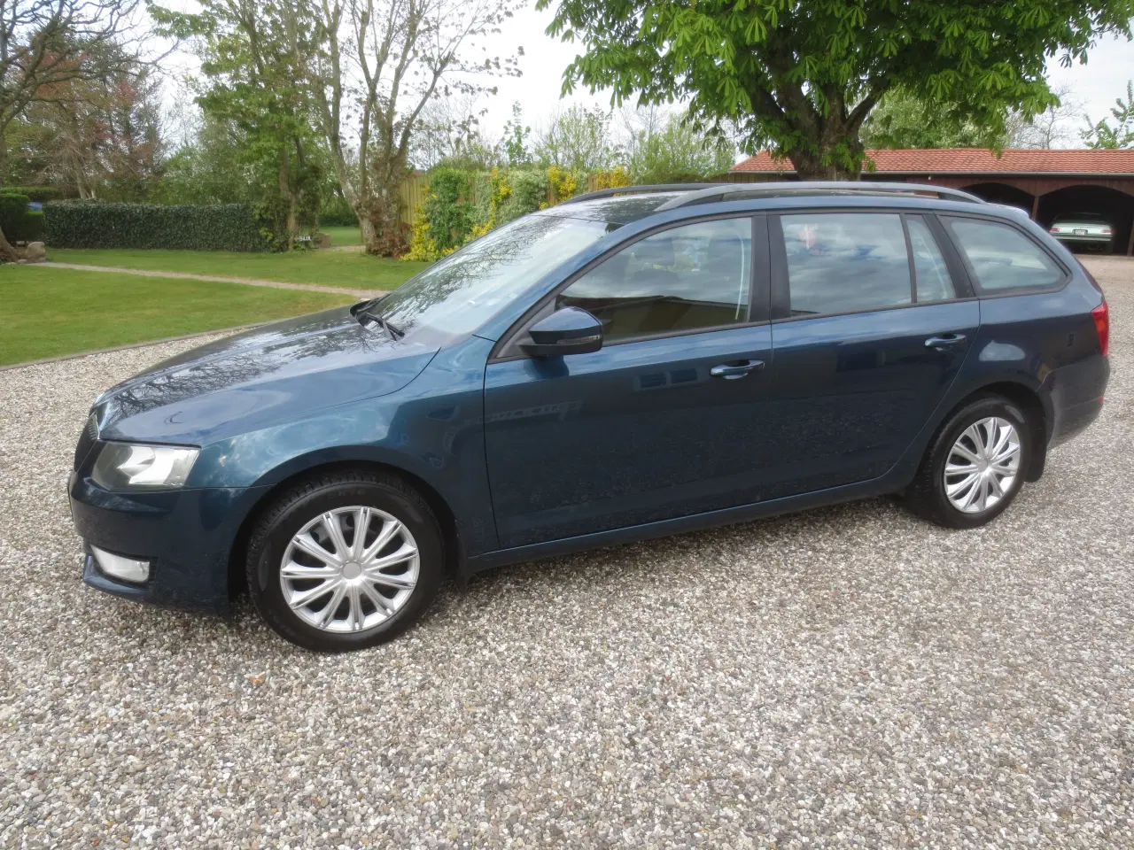 Billede 10 - Pæn Skoda Otavia St, Car 1,6 TDi År 2013