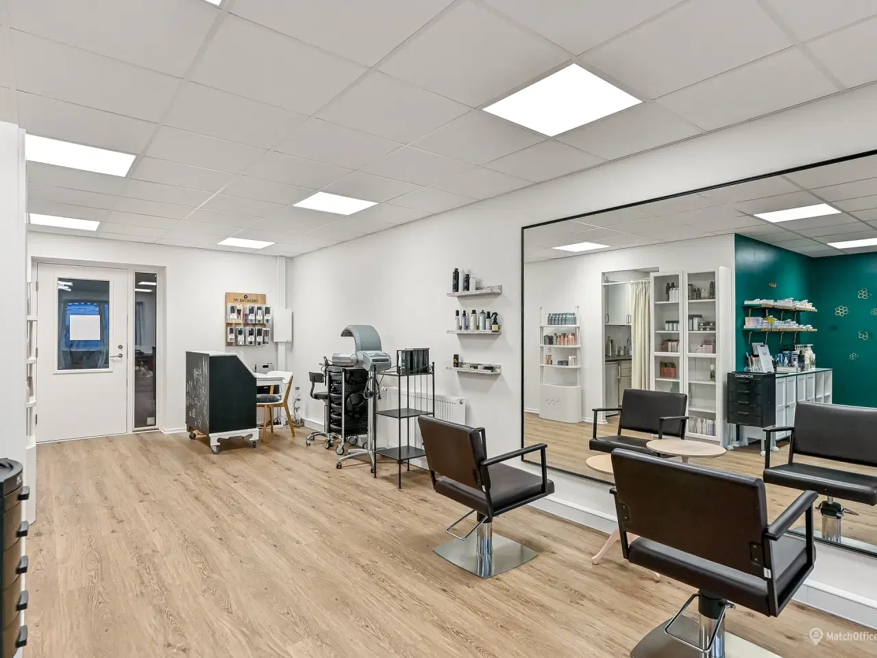 Billede 12 - Lokale udlejes på Lind Hovedgade