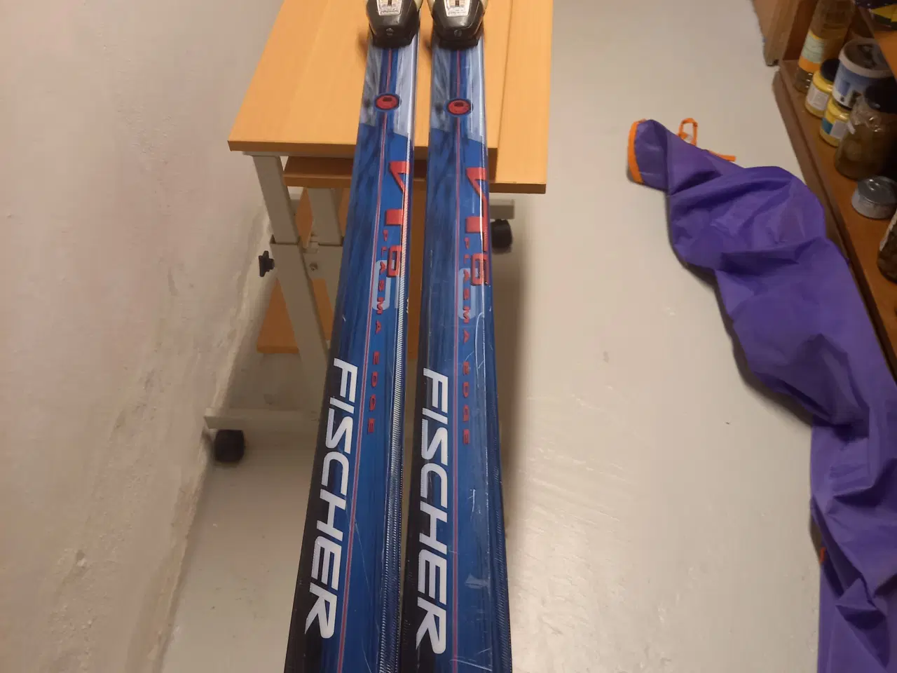 Billede 4 - Alpinski Fischer med stave og taske - str. 190 cm