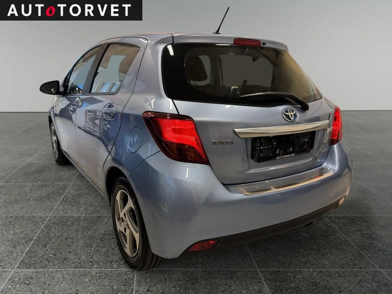 Billede 2 - Toyota Yaris 1,5 Hybrid H2 Touch e-CVT
