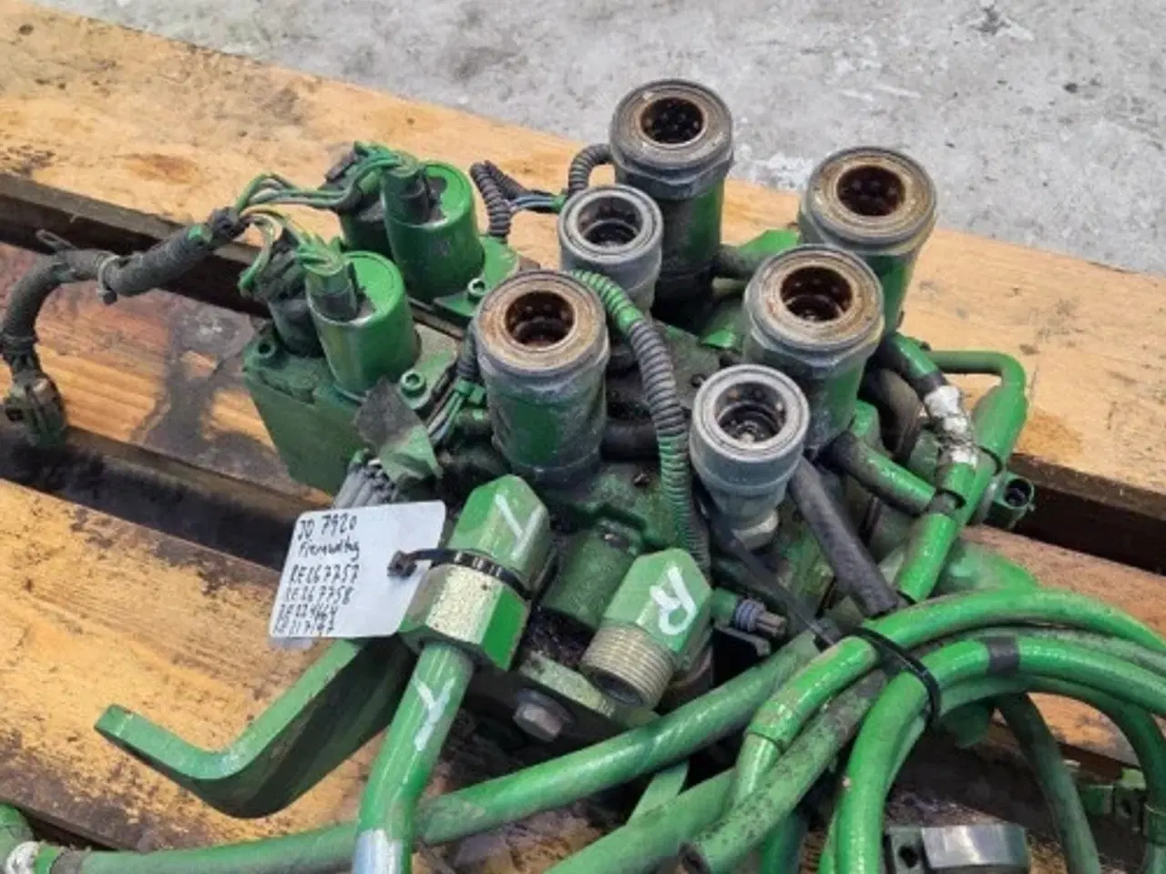 Billede 20 - John Deere 7920 Hydraulikventil RE267757