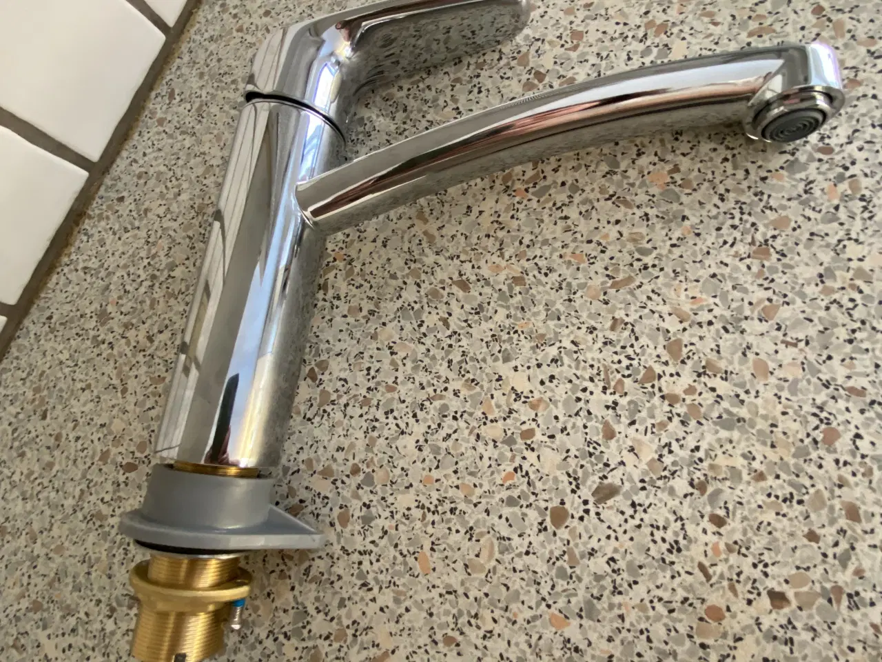 Billede 2 - Køkkenarmatur / vandhane 