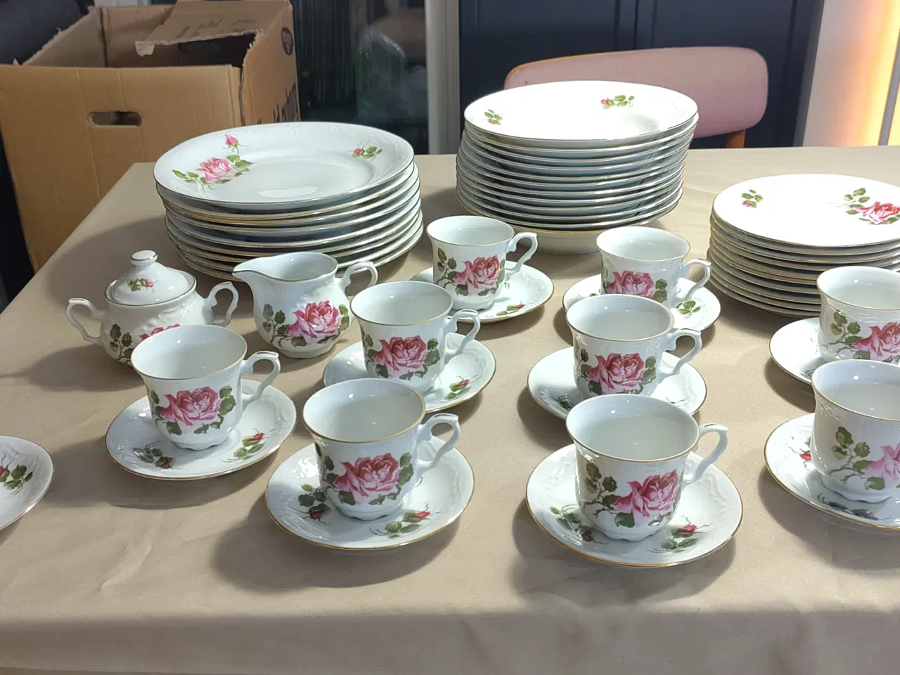 Billede 2 - Jarolina blomster stel