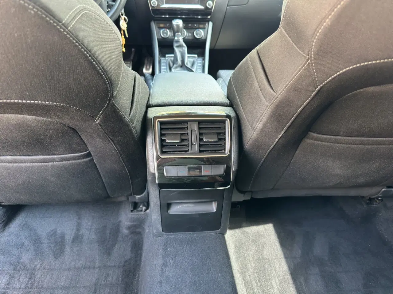 Billede 14 - Skoda Superb 2,0 TDi 150 Style Combi