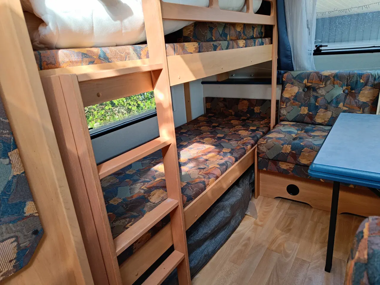 Billede 7 - Campingvogn med køjer