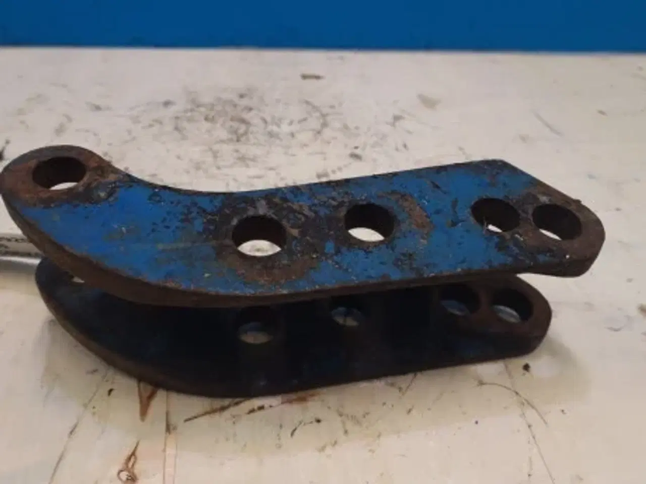 Billede 3 - Ford 5110 Topstang Beslag D2NN535A