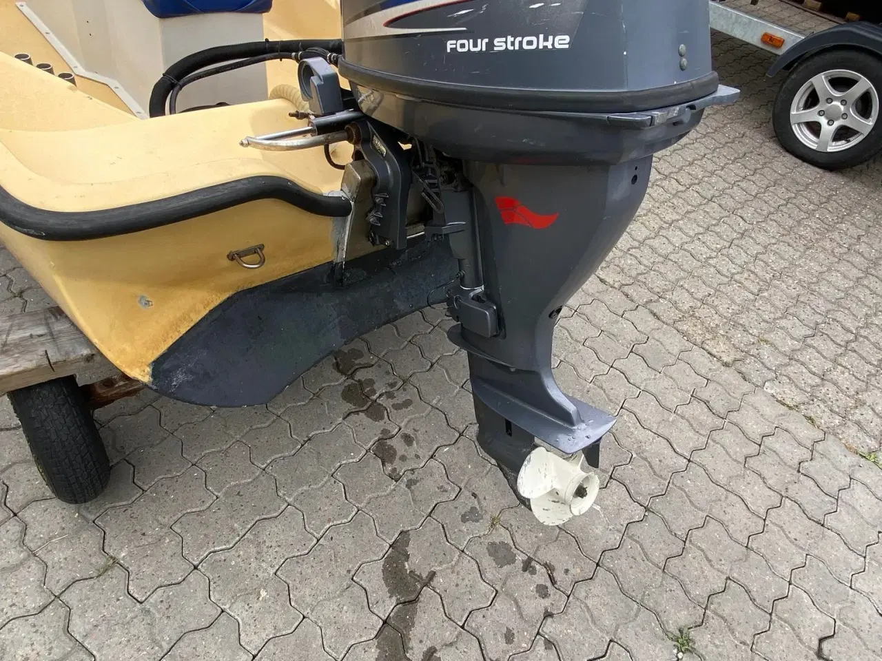 Billede 6 - KMV WHIT Jolle med 15 hk Yamaha