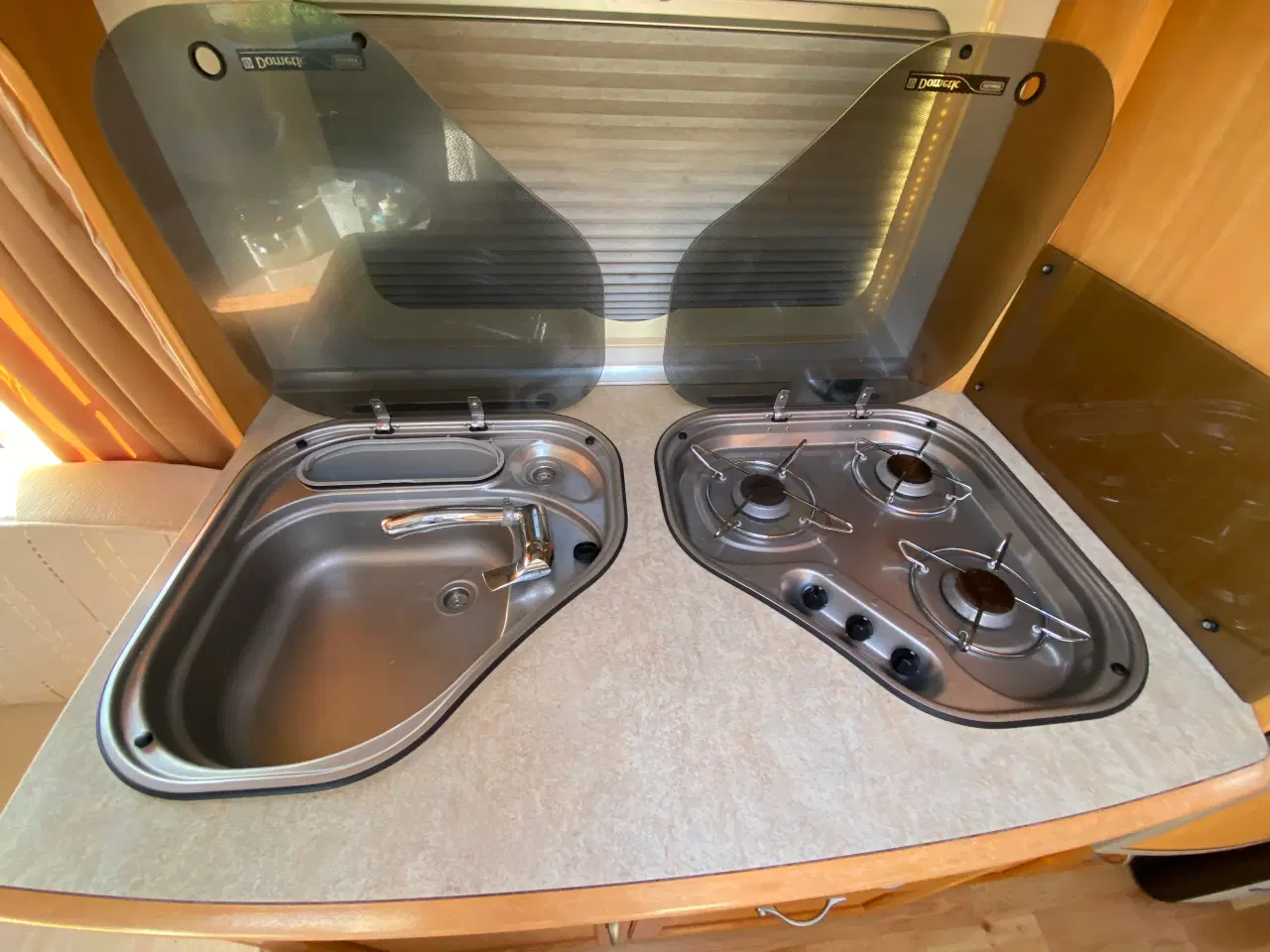 Billede 17 - Campingvogn LMC Dominant 550
