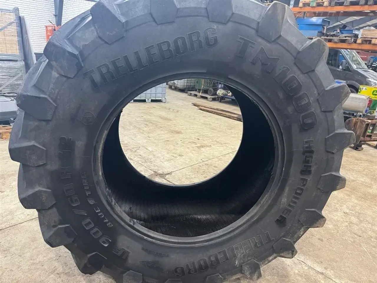 Billede 1 - Trelleborg 900/60R42