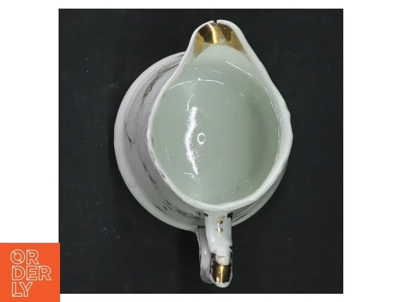 Billede 3 - Porcelænskande med guldkant (str. 10 cm)