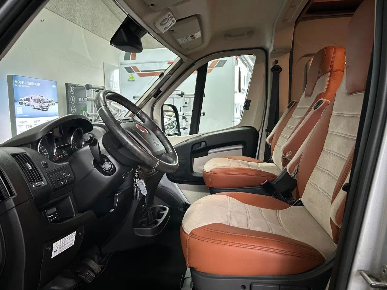 Billede 6 - Pössl Globecar 2,3 600 aut.