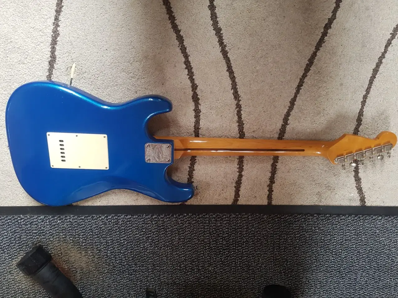 Billede 2 - Elguitar, Stagg Metal blå S-350