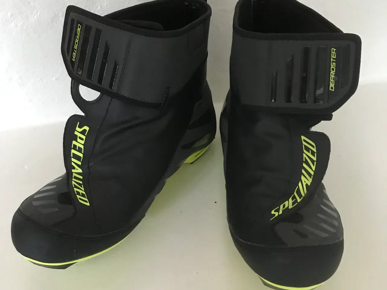 Billede 2 - Cykelsko “Specialized Defroster Road” str. 43