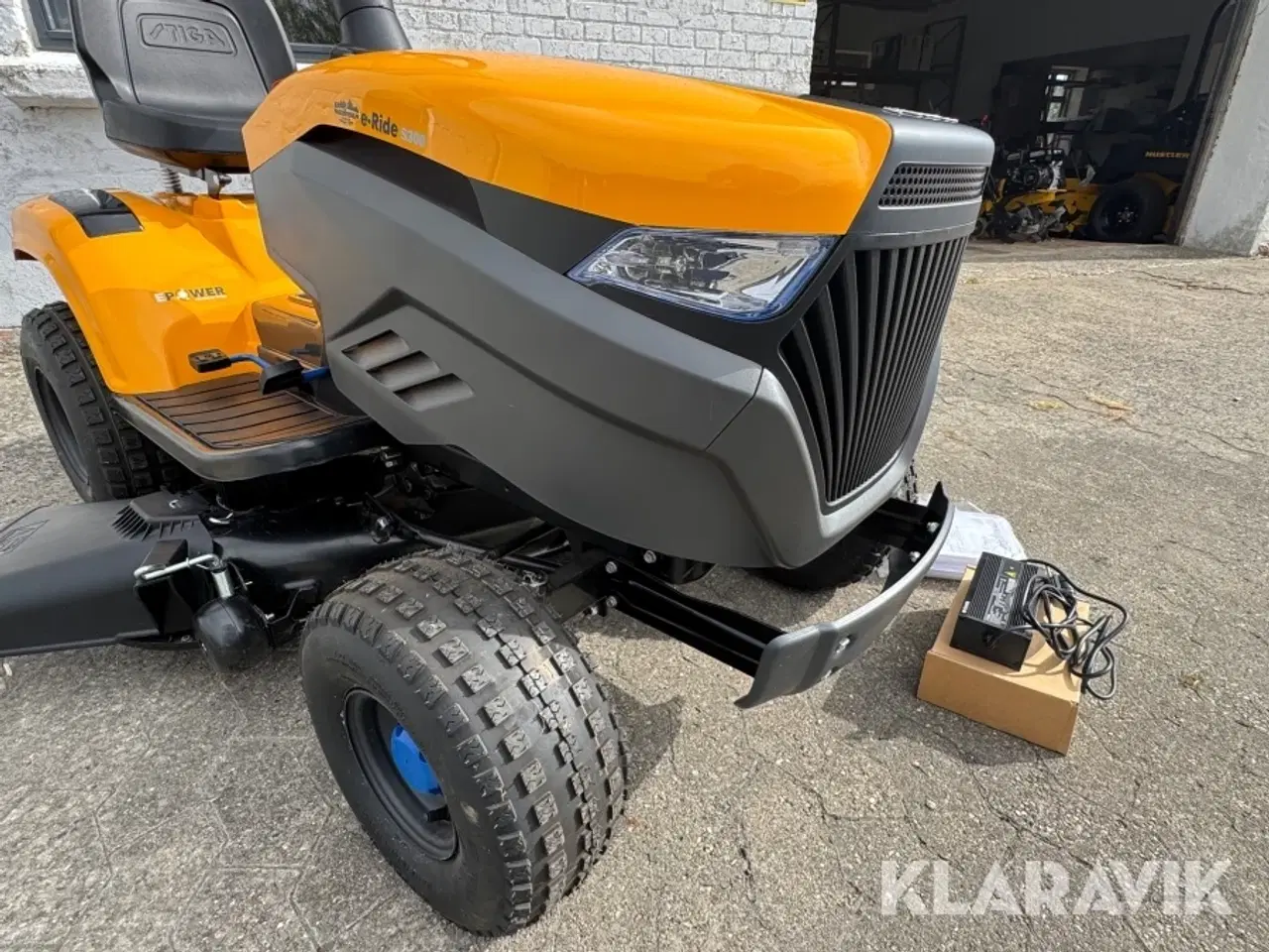 Billede 7 - Plæneklipper Stiga E-Ride 300
