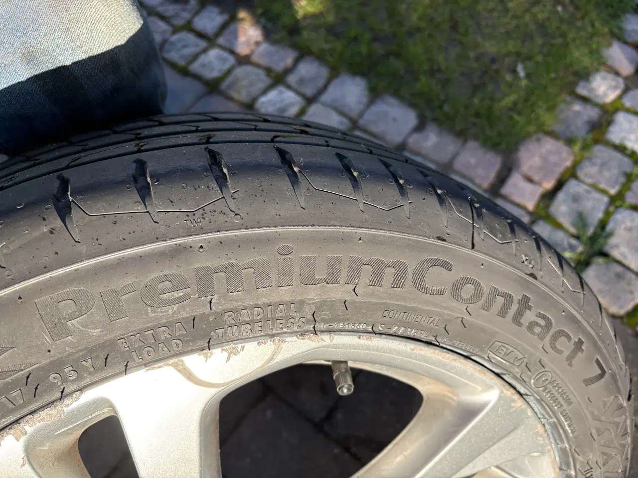 Billede 2 - Continental PremiumContact 7: 215/50R17 95Y FR XL