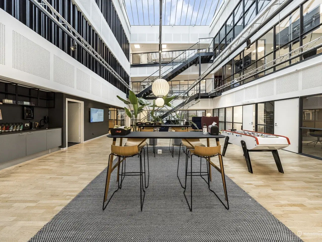 Billede 13 - Unikt kontor lige ved Valby Station med plads til mange medarbejdere