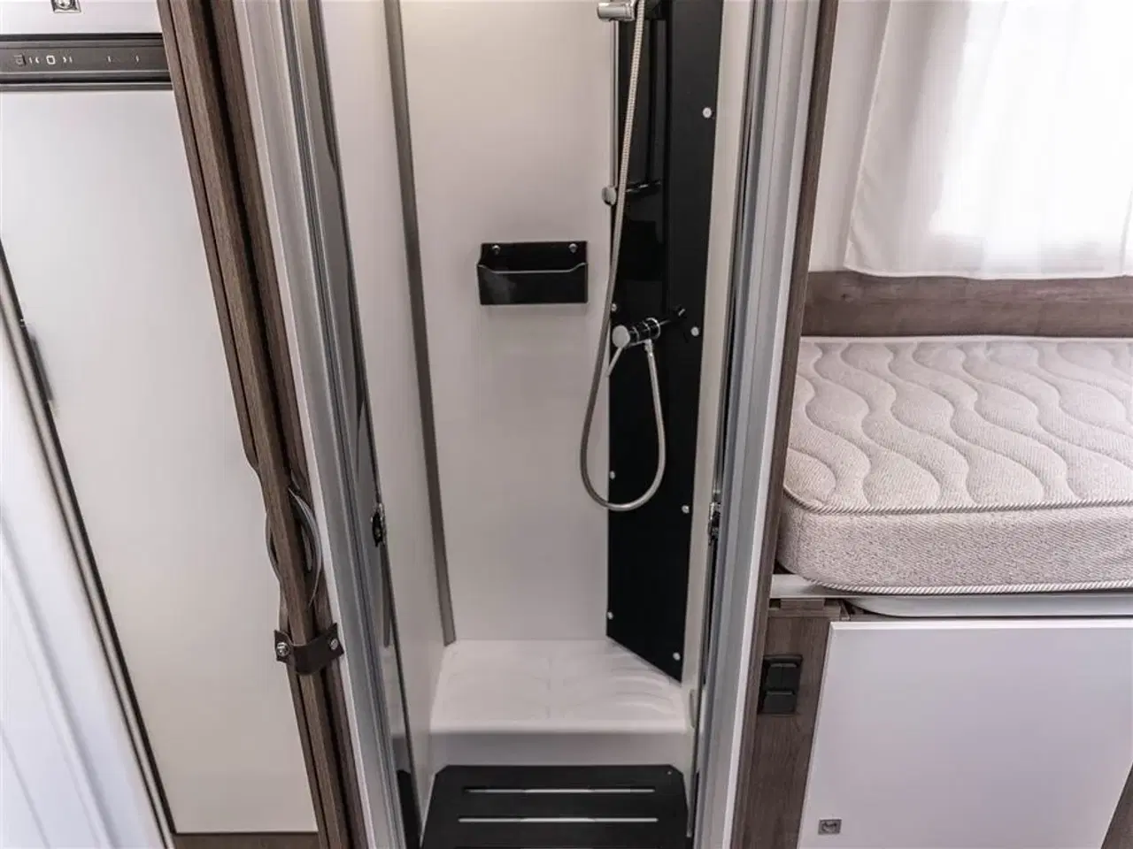 Billede 47 - 2025 - Benimar Tessoro 463 NK   Populær enkeltsengscamper