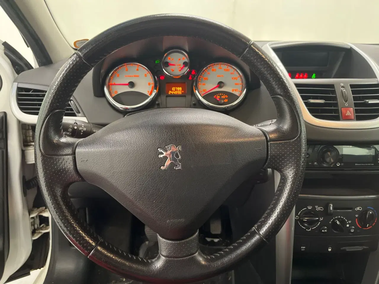 Billede 11 - Peugeot 207 Comford Plus 1,6i 5 dørs benzin