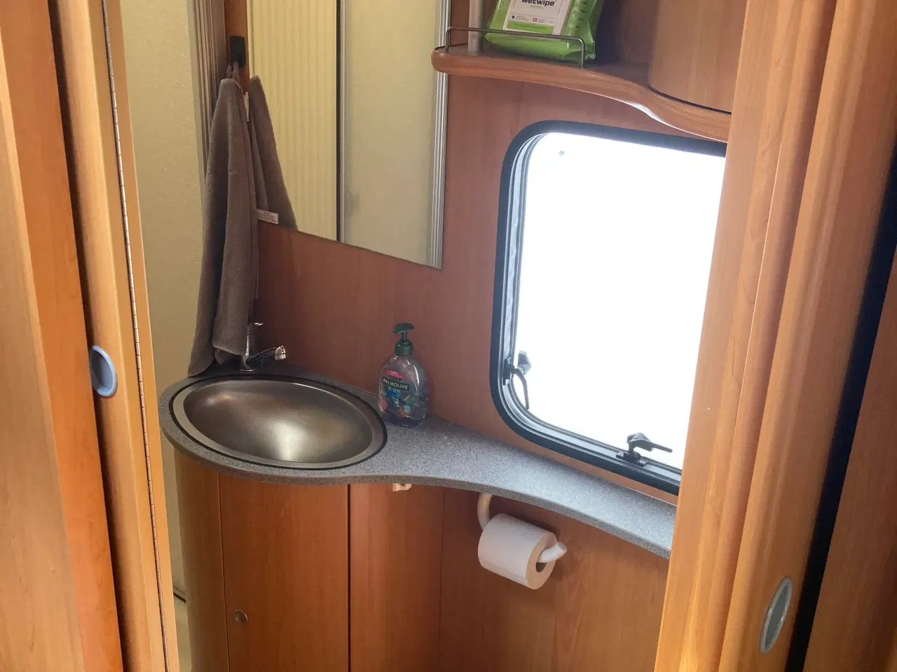 Billede 13 - Skøn stor rummelig campingvogn
