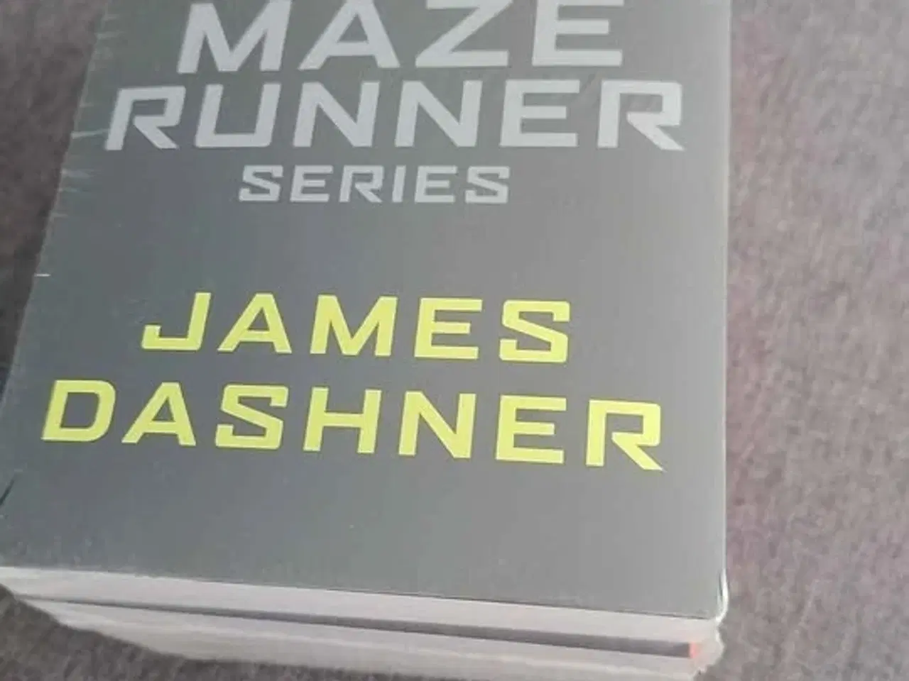 Billede 2 - Maze runner bog serie