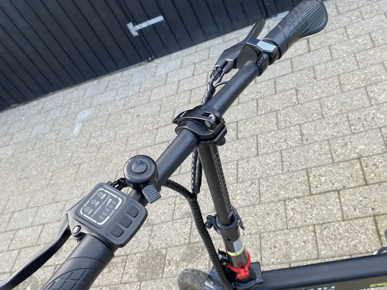 Billede 1 - DVU Elcykel med foldbart stel TÆT PÅ AT VÆRE NY !