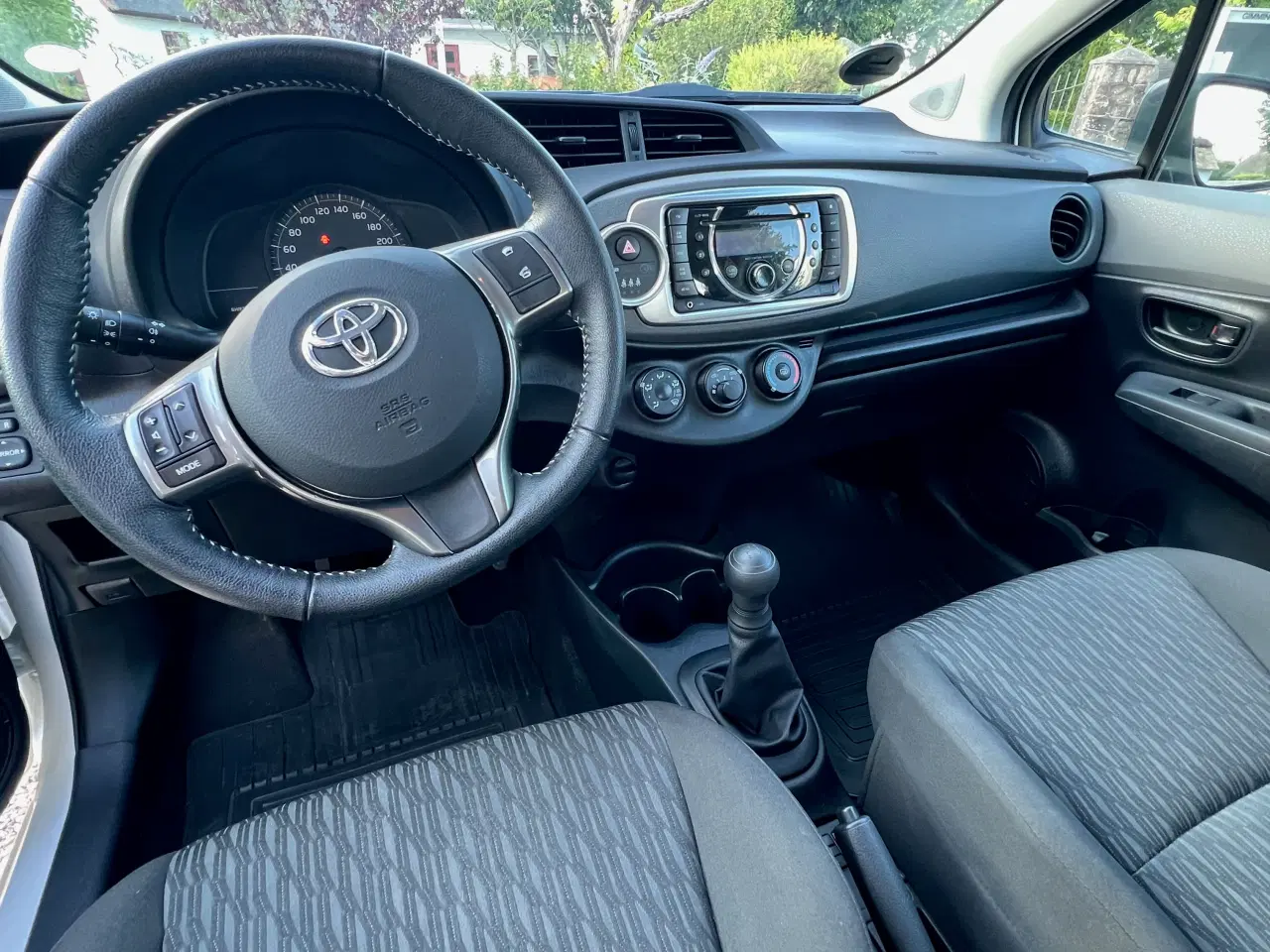 Billede 9 - Sjældent velholdt Toyota Yaris - lavt kilometertal