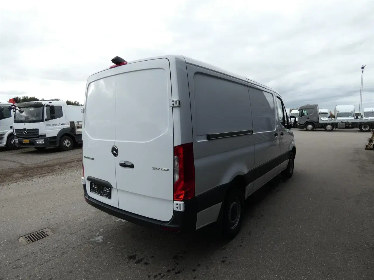 Billede 5 - Mercedes-Benz Sprinter 317 2,0 CDI A2 H1 RWD 9G-Tronic 170HK Van Aut.