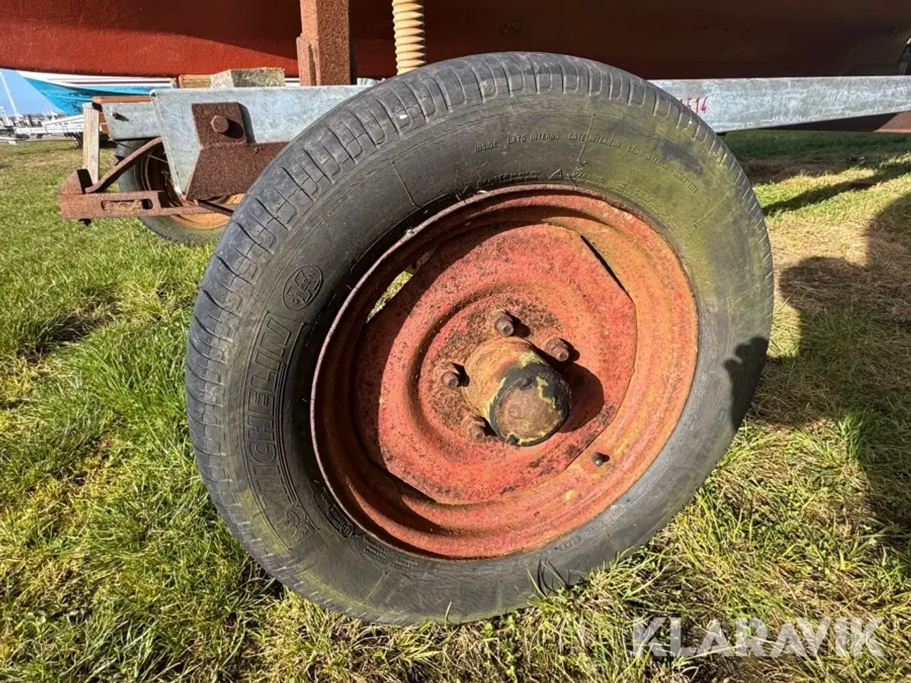 Billede 11 - Båd Bess 22" 2 cylinder motor