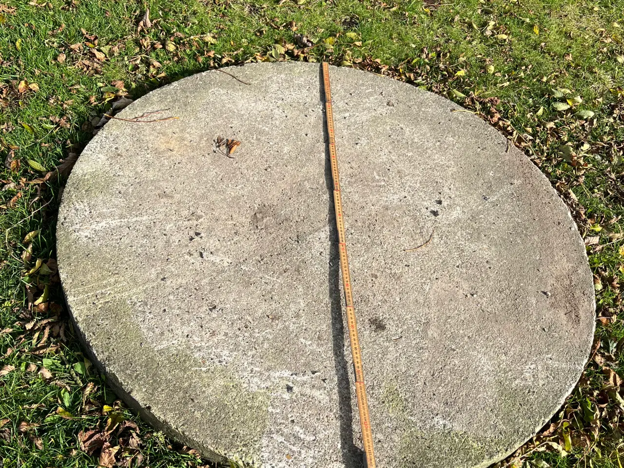 Billede 1 - Betondæksel ø 120 cm