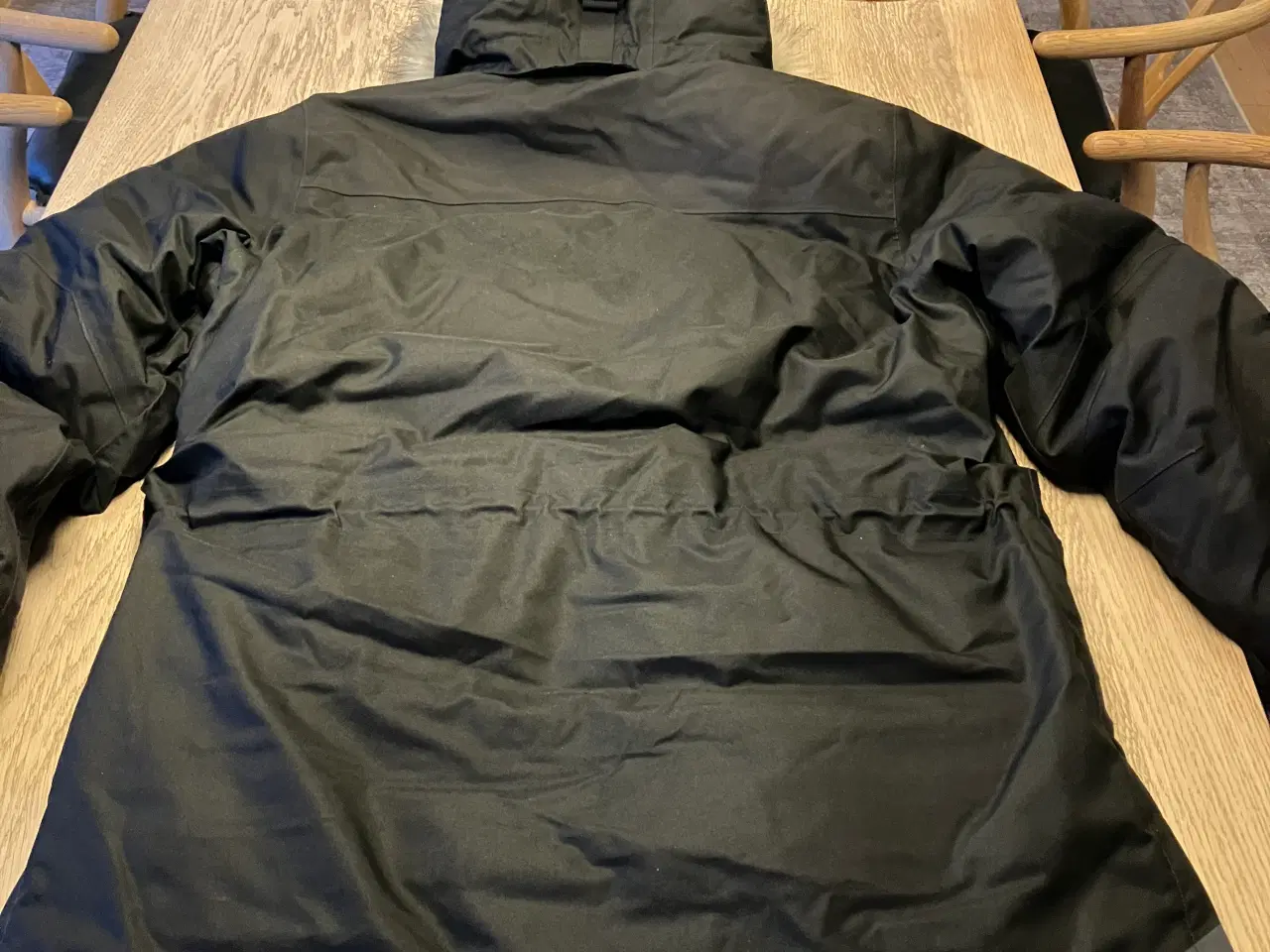 Billede 2 - Helly Hansen vinterparka model bifrost