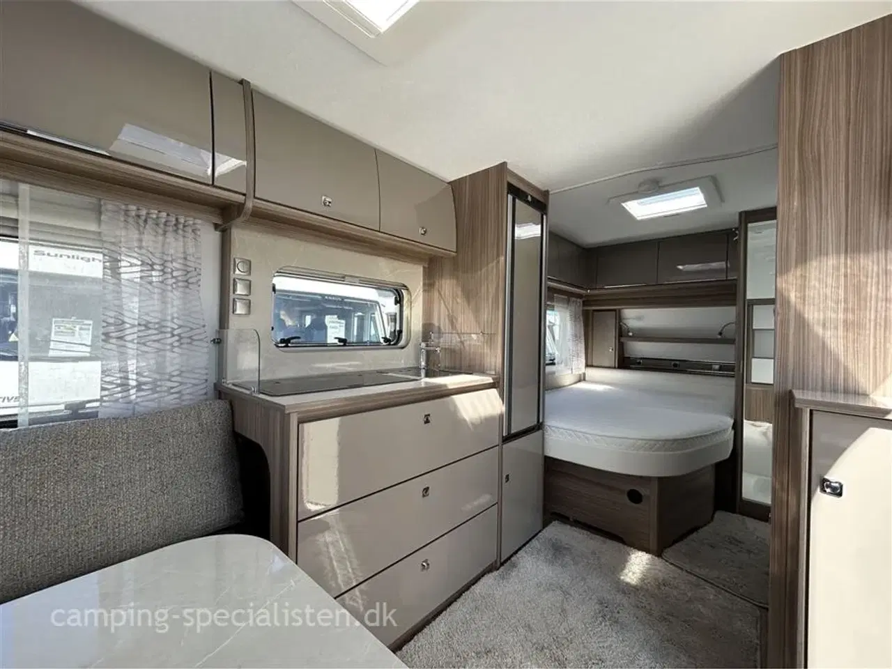 Billede 5 - 2023 - Fendt Tendenza 465 SFB   Fendt Tendenza 465 SFB model 2023 kan nu ses Hos Camping-Specialisten