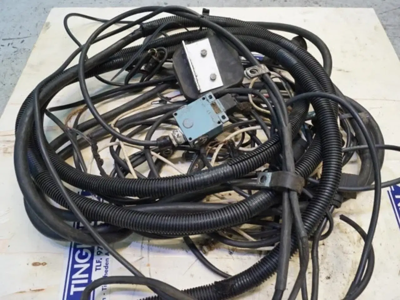 Billede 12 - New Holland 4860S Ledningsnet