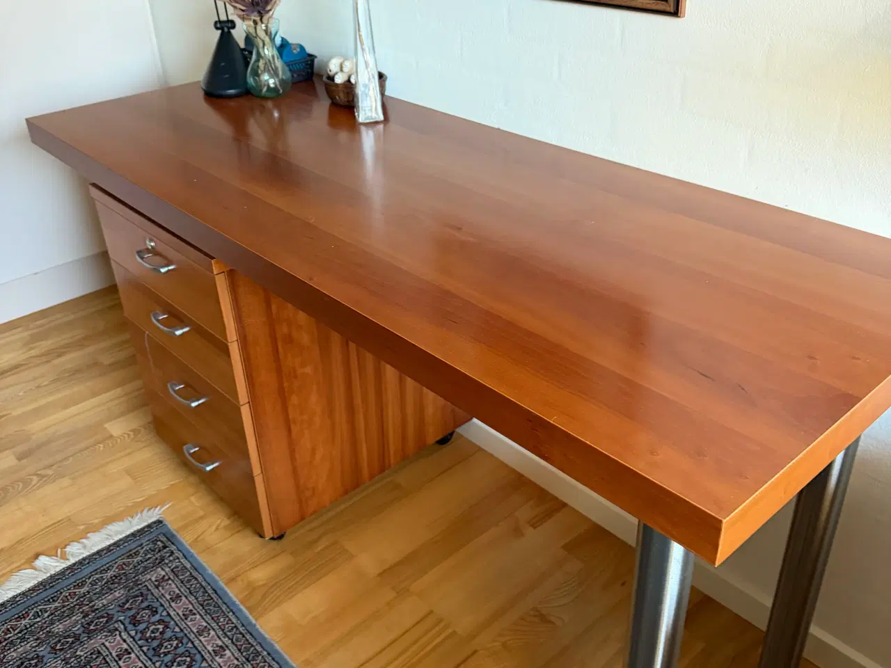 Billede 7 - Kontormøbler gives væk