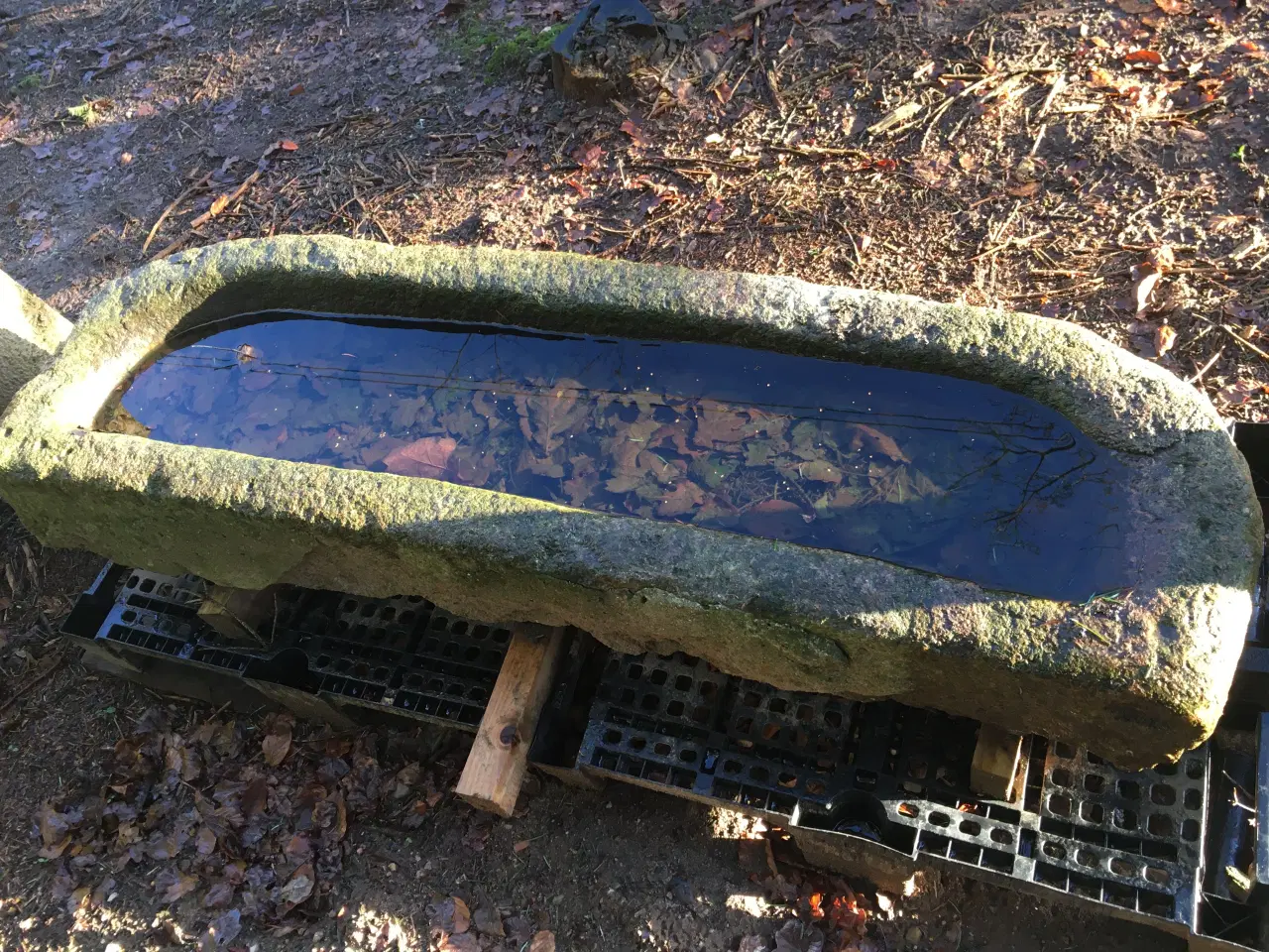 Billede 3 - Stentrug granit. 