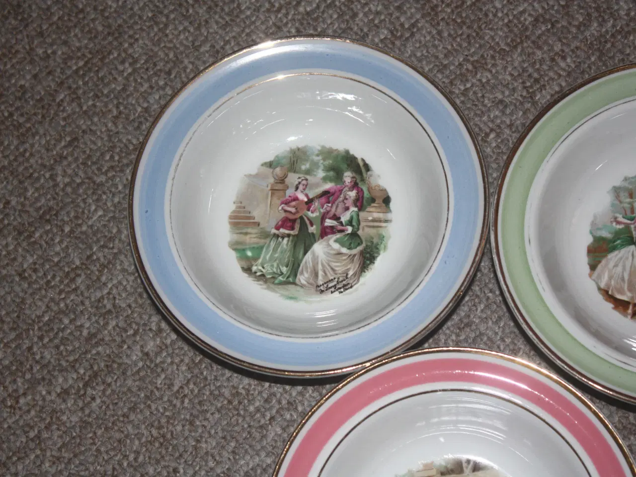 Billede 2 - Arabia ymerskål med kant 