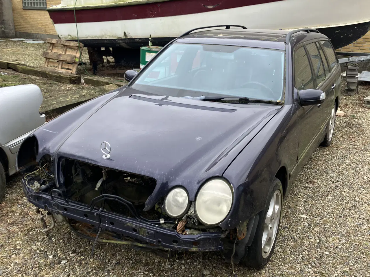 Billede 3 - Mercedes W210 dele eller hele biler