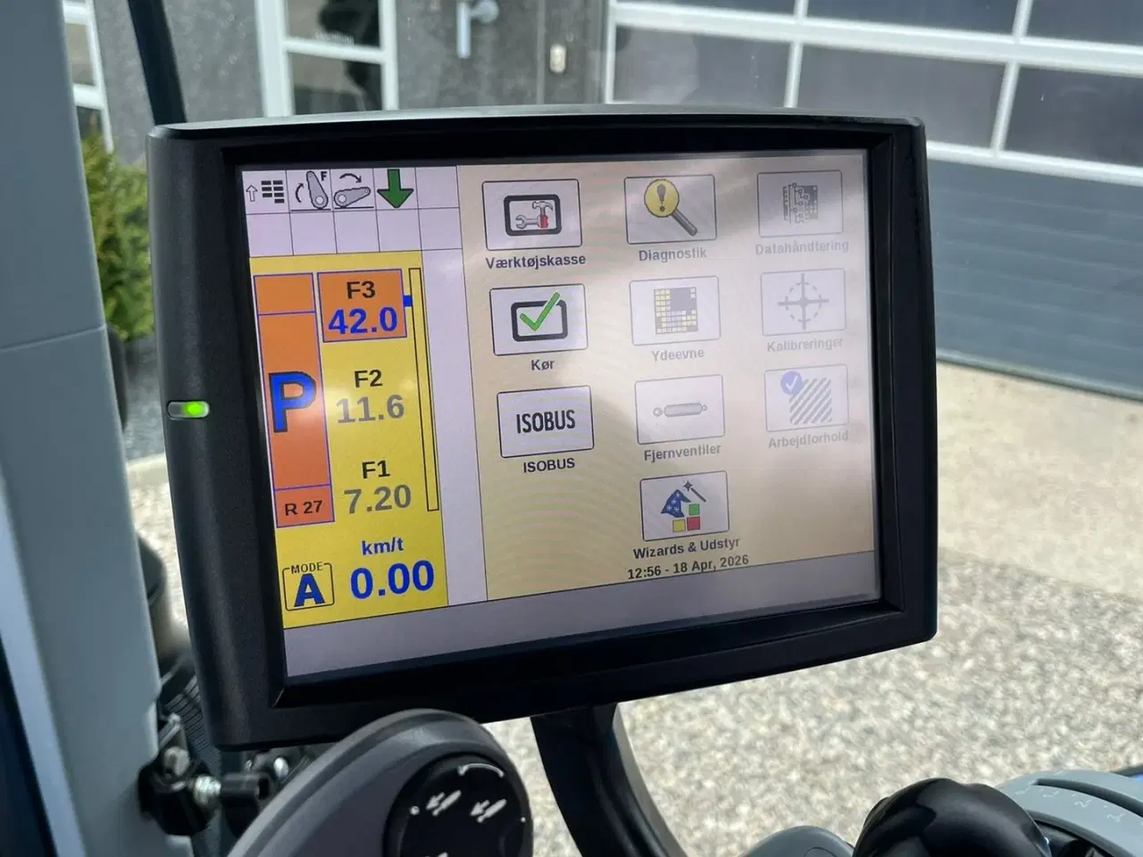 Billede 14 - New Holland T7.315 Med frontlift