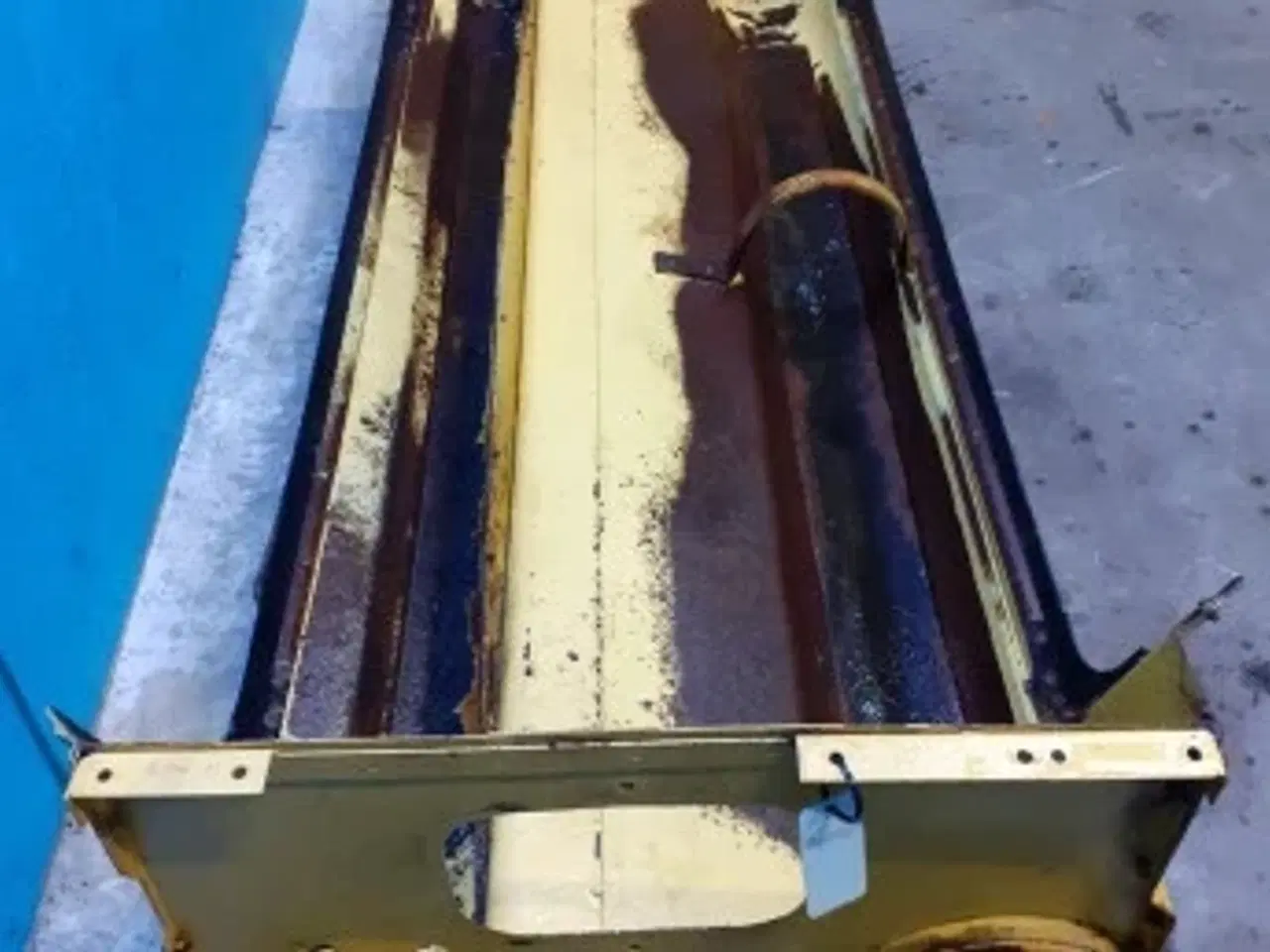 Billede 2 - New Holland TX68 Bundsneglshus 84017113