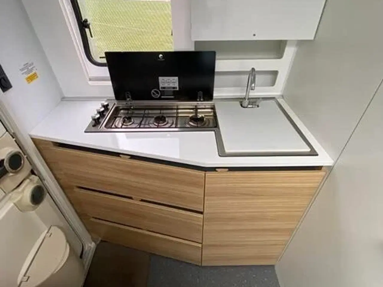 Billede 4 - Adria ACTION 391 LH