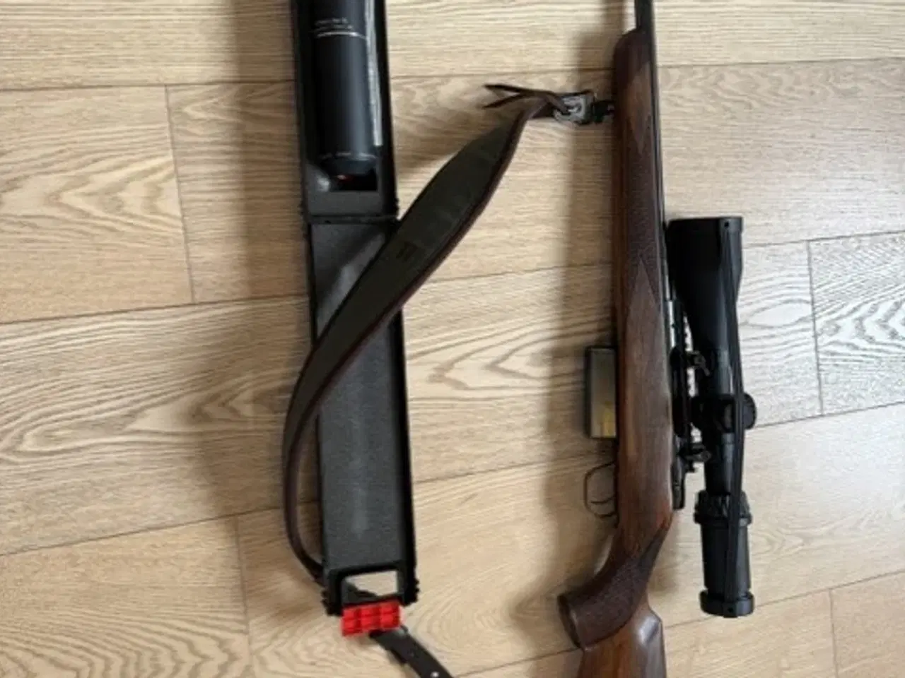 Billede 5 - Schultz & Larsen Victory med kikkert og lyddæmper