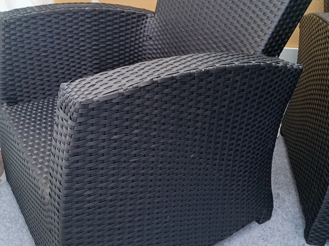 Billede 6 - 3-personers loungesofa med 2 stole og bord