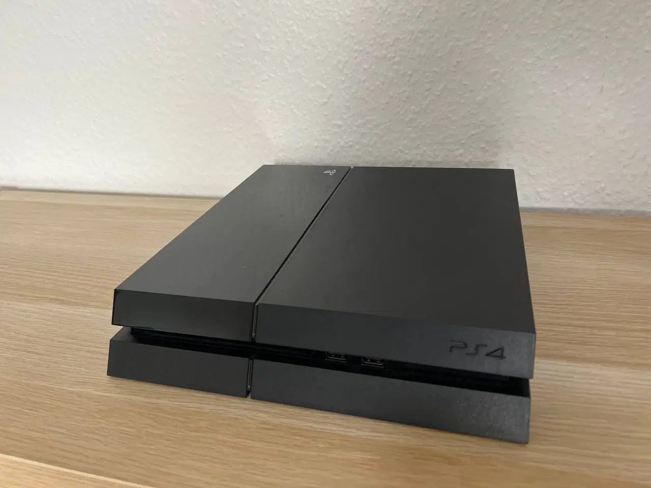 Billede 2 - PlayStation 4 med 4 controllere, spil & tilbehør