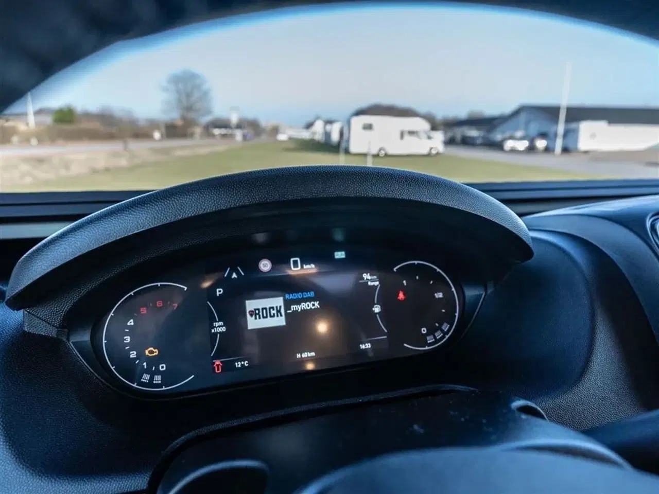 Billede 28 - 2026 - Tourne 6.0 Select aut. gear - Black - 180HK   Tournes topmodel