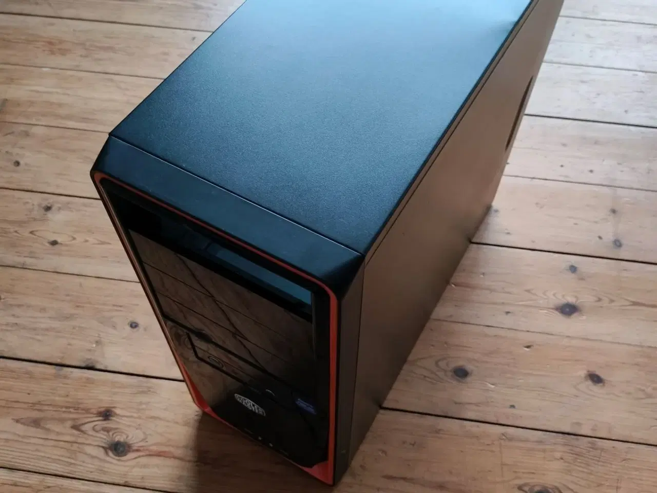 Billede 5 - Coolermaster Elite 310 kabinet sort / orange
