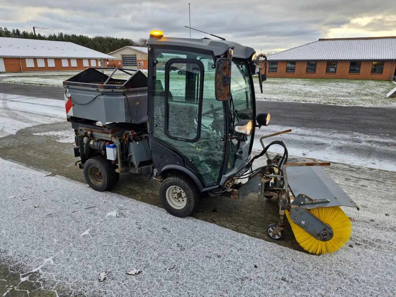 Billede 4 - Kärcher MIC34 C Redskabsbærer