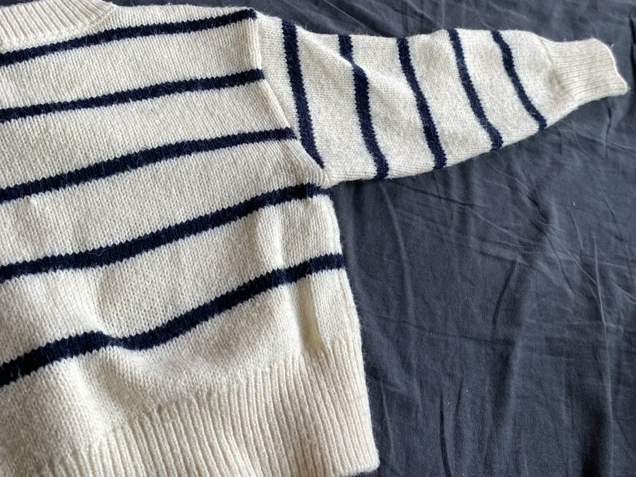 Billede 8 - Strik bluse (kort model) 