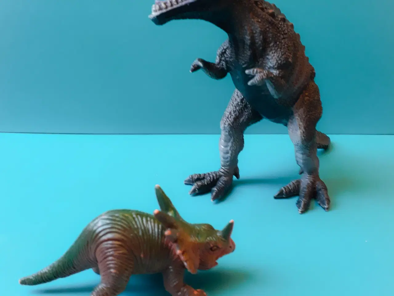 Billede 5 - 2 Dinosaurer Figurer 