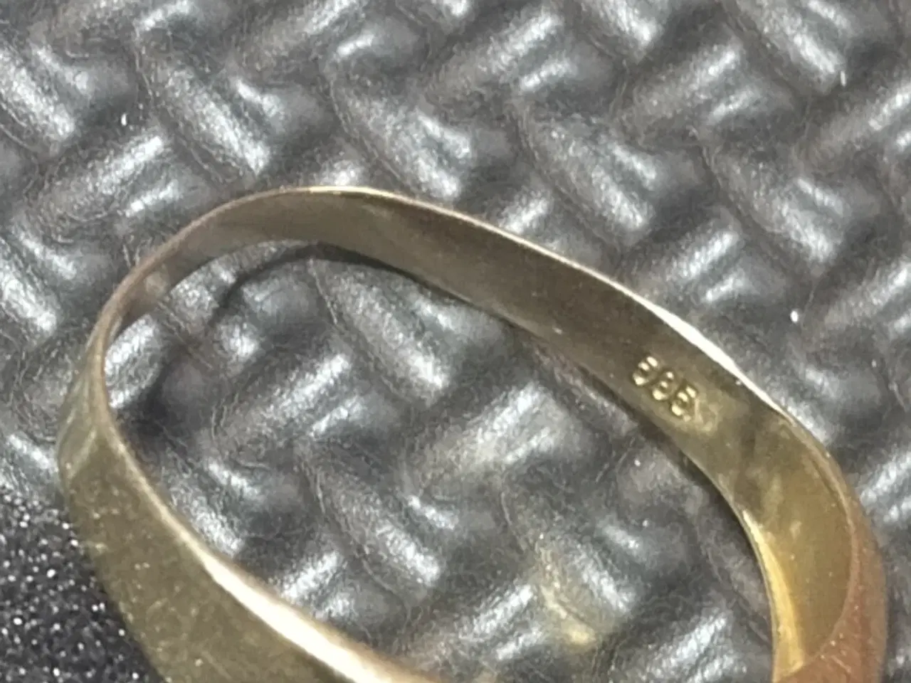 Billede 2 - Guld ring