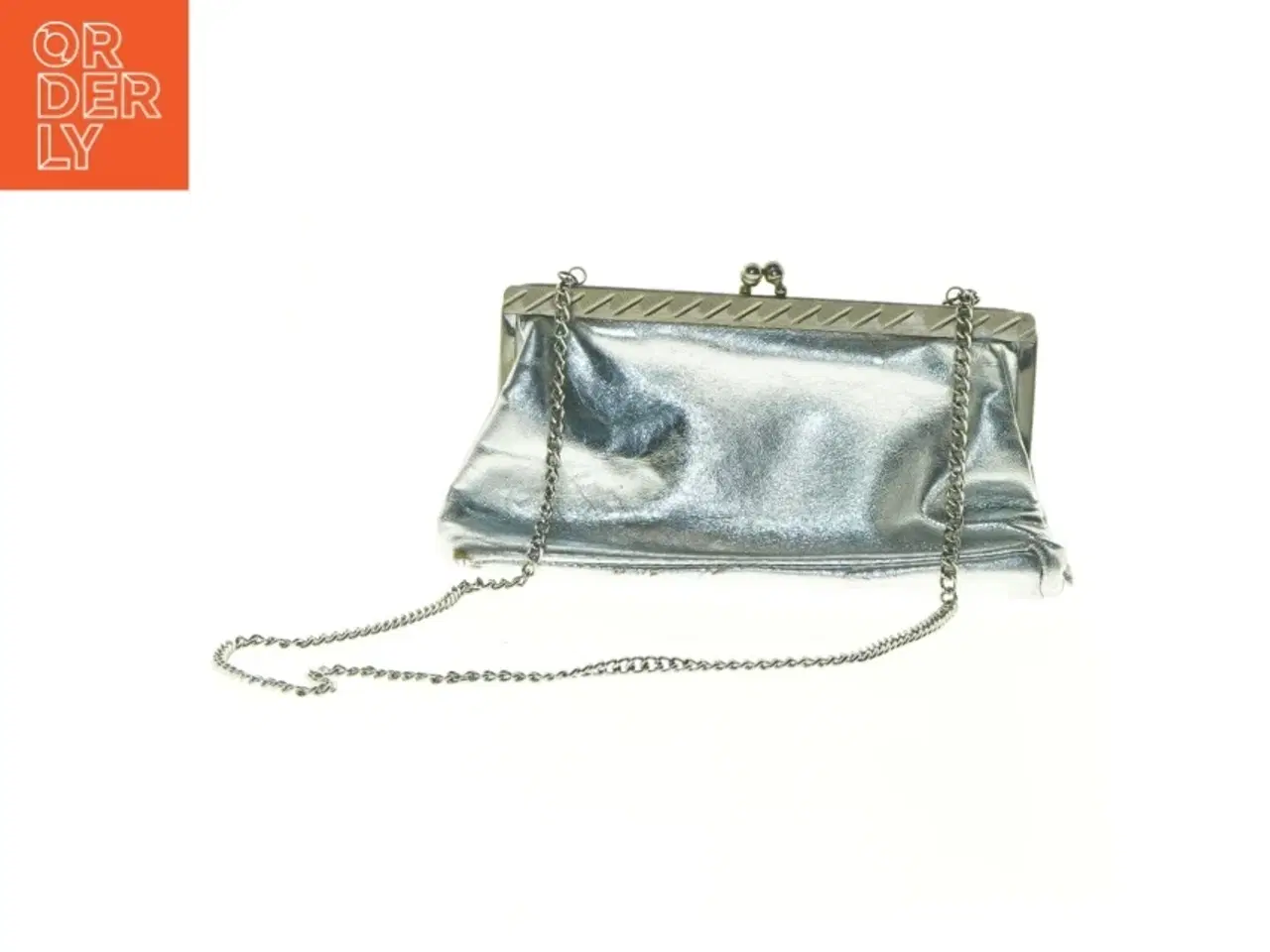 Billede 1 - Sølvfarvet aftenpung (str. 21 x 11 cm)